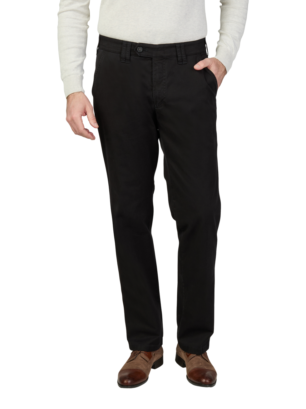 Schwarze, karierte Stoffhose mit Gürtelschlaufen, seitlichen Eingrifftaschen, geradem Schnitt und Knopfverschluss. Die Person trägt dazu eine helle, langärmlige Strickjacke und braune Schuhe.