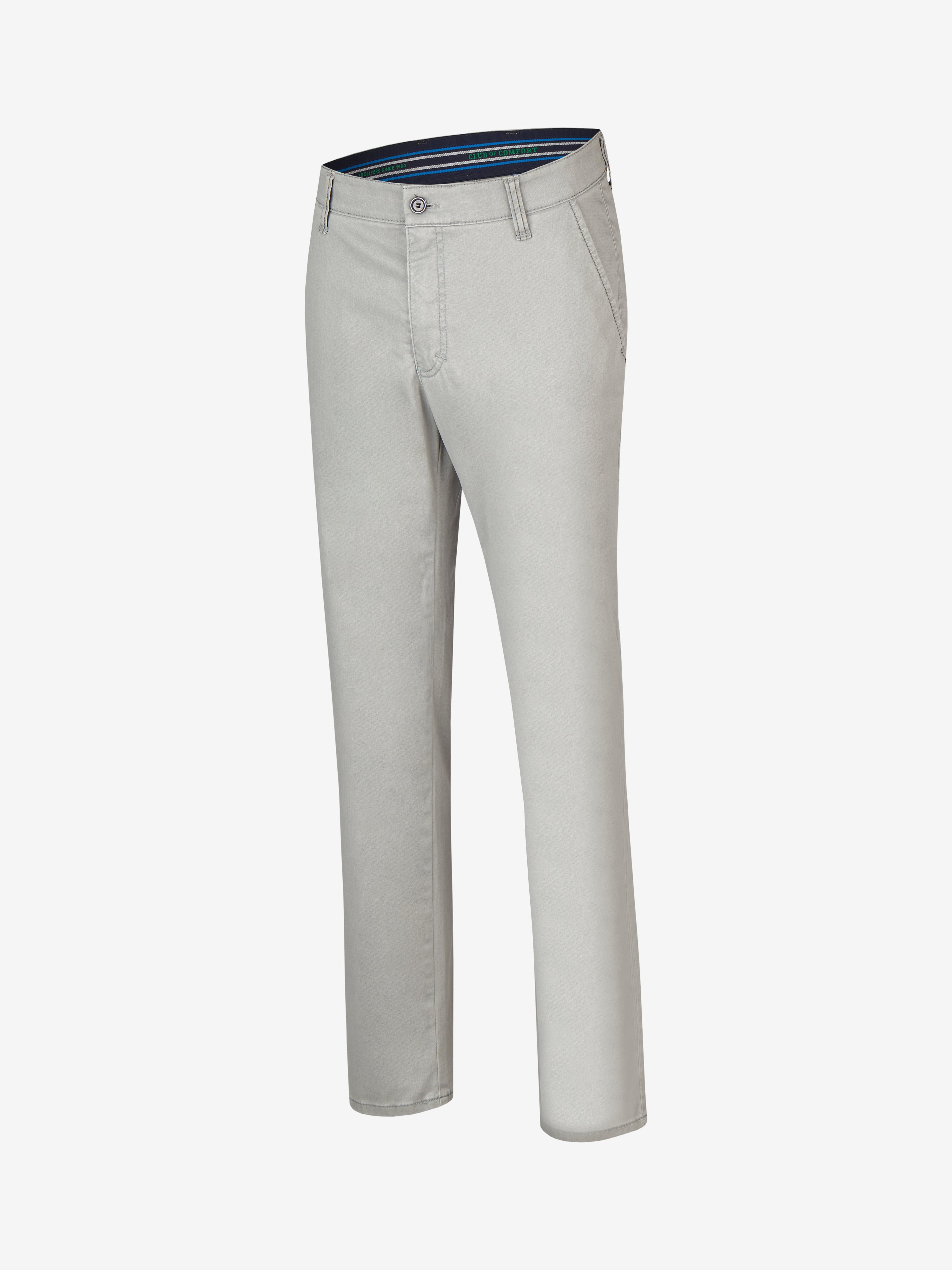 Hellgraue GARVEY 6701 Flat Front-Hose aus Baumwoll-Broken-Twill mit High Stretch, elastischer Komfortbund, Hemdenstopper, sportivem Kontrast an Seiten- und Gesäßtaschen, Regular Fit, moderne Chino-Form, Sommer-Design, made in Green by Oeko-Tex.