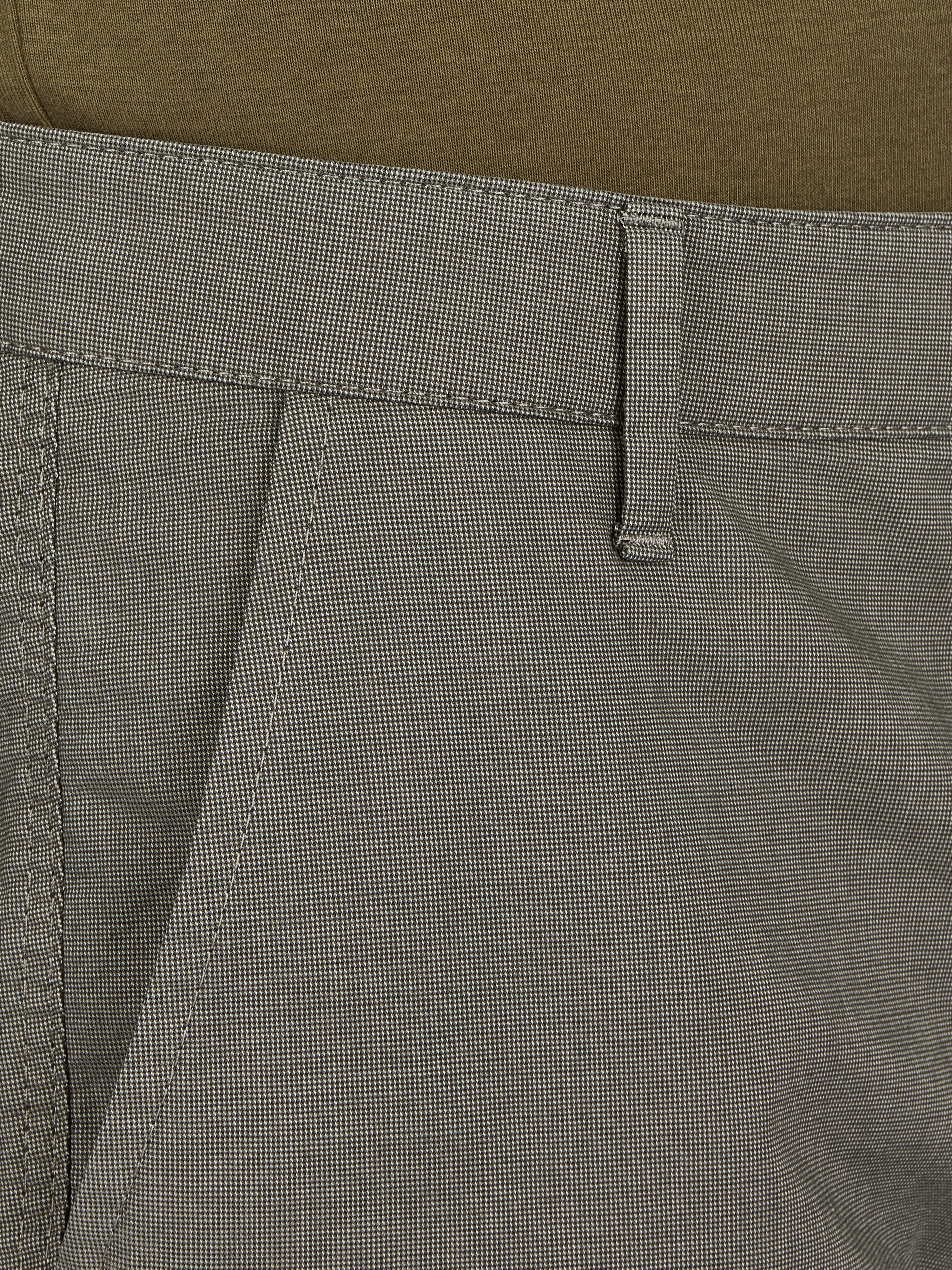 Hose GARVEY 6910 in Grau, aus Baumwoll-Mikrostruktur im Woll-Look, mit elastischem Komfortbund, Hemdstopper, schmaler Fußweite, normaler Leibhöhe, Regular Fit, Chino-Design, langlebig, Frühjahr/Sommer, mit Öko-Tex Standard 100, Stretch, bequem und modisch.