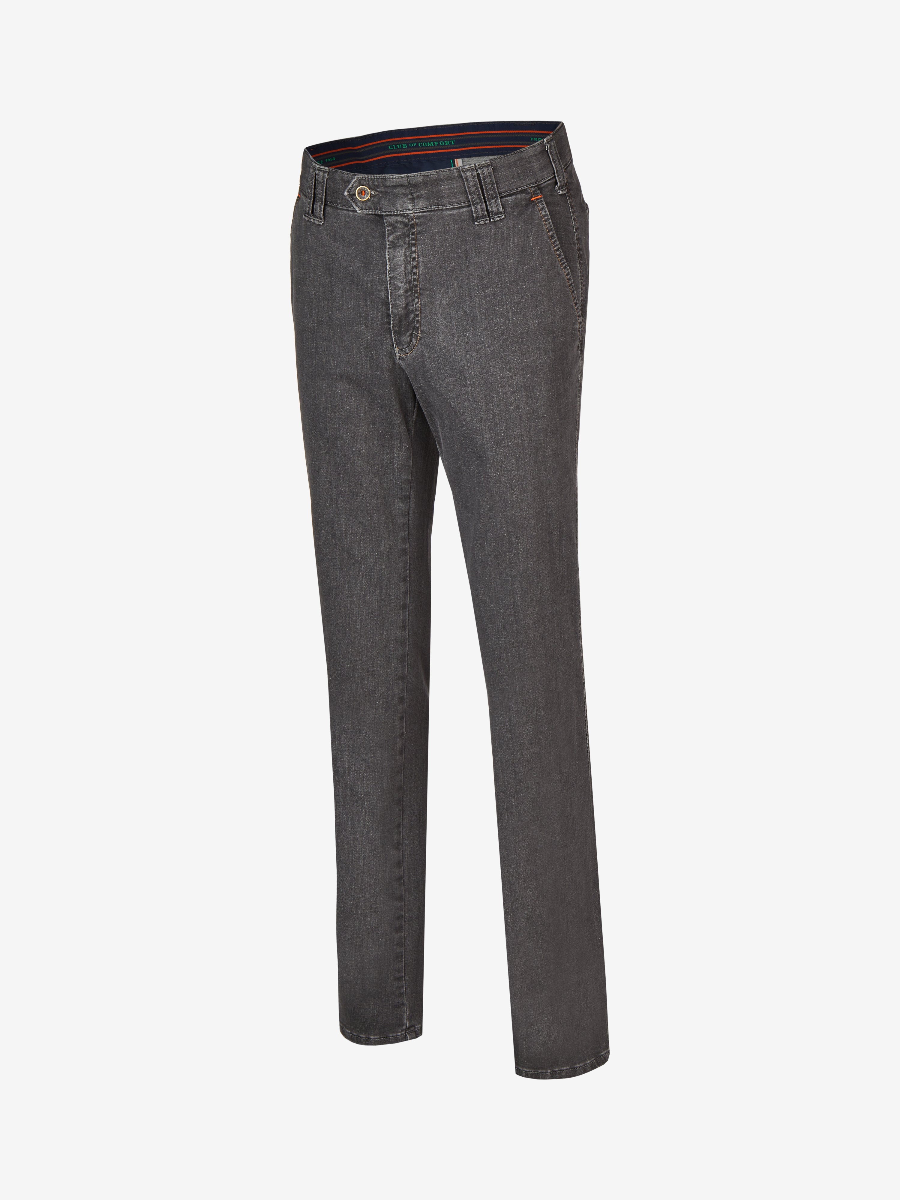 Bequeme GARVEY 7915 Chino-Hose in Anthrazit, aus hoch elastischem Super High Stretch-Denim mit Lycra dual-FX®-Technologie, mit elastischem Komfortbund, Hemdstopper, Bundverlängerung, normaler Leibhöhe, schmalem Beinverlauf, Regular Fit, Made in Green by Oeko-Tex, für ganzjährige Tragezeit.